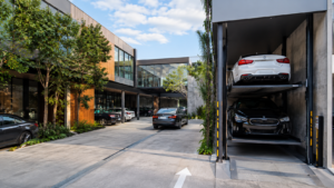 Mejor elevador comercial en México para tu negocio con estacionamiento vertical