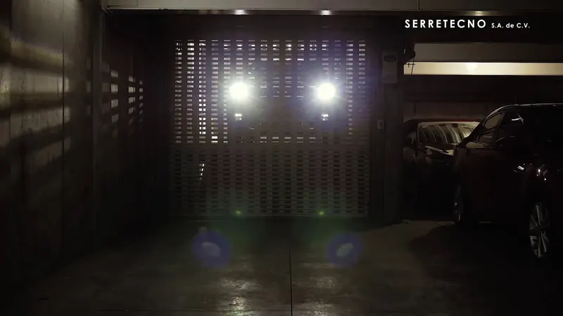 Video: Montacoches - Serretecno